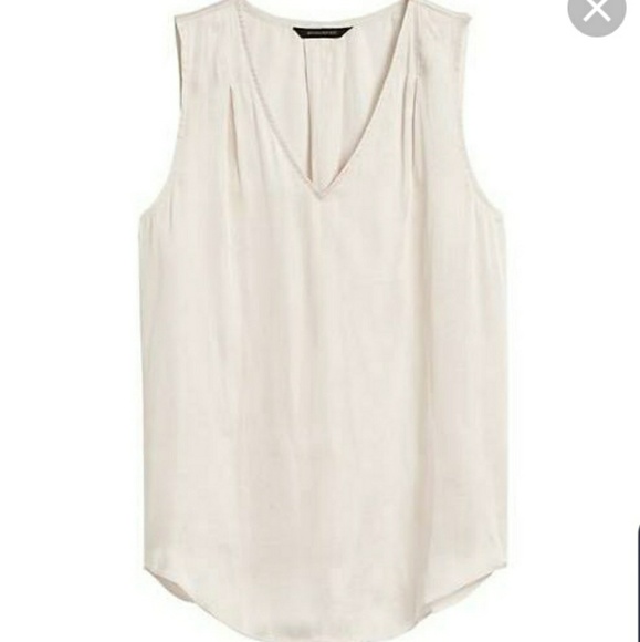 Banana Republic Tops - Banana Republic Women's Tank